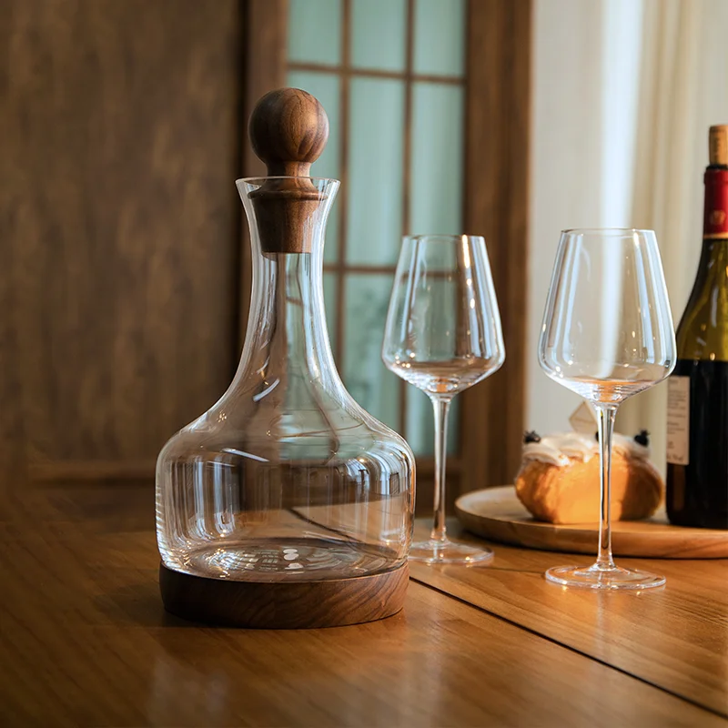 Carafe en verre avec bouchon