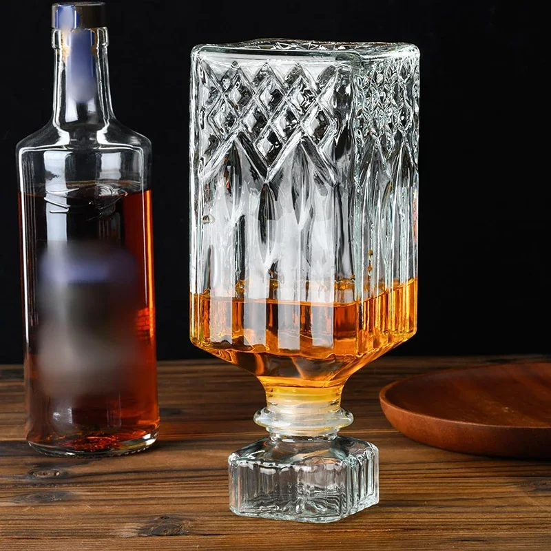 Cruche whisky 10
