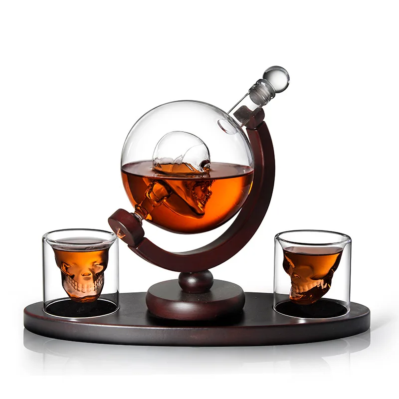 Carafe whisky tête de mort