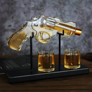 Carafe whisky pistolet